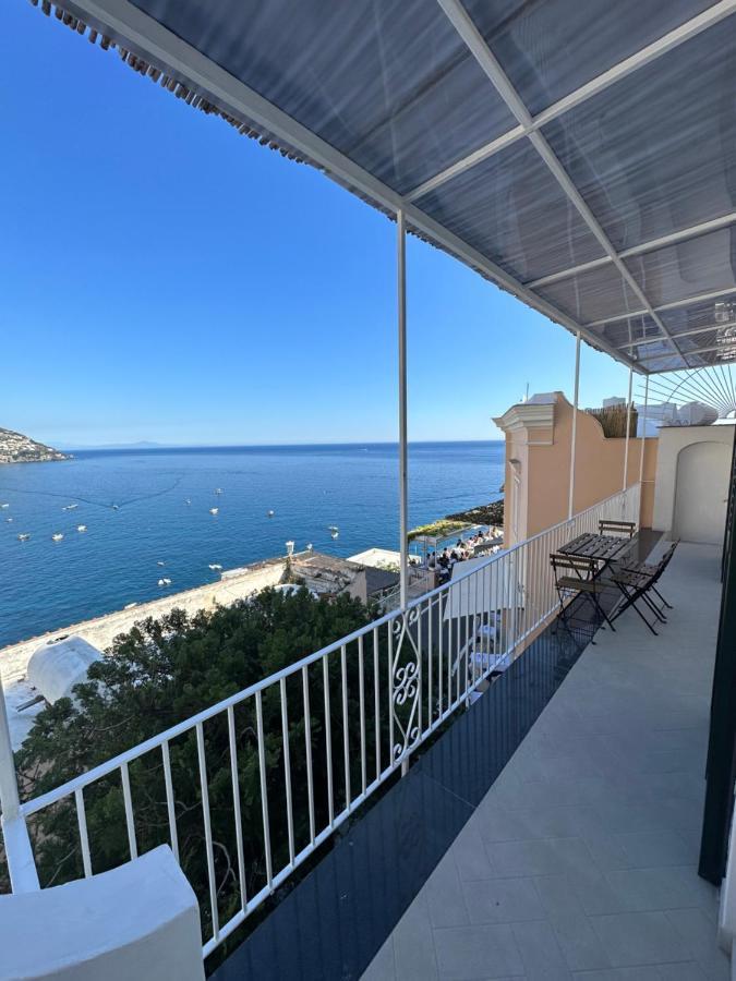 Queen View Apartment - No Kitchen Positano Exterior foto